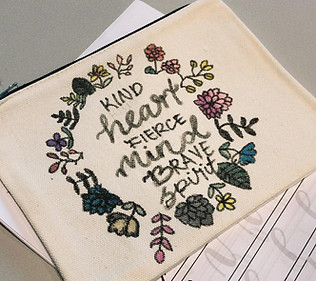 Calligraphy Pouch_4.jpg
